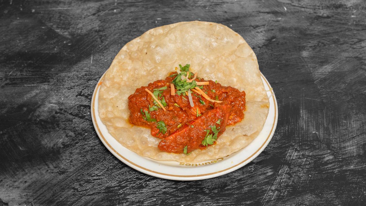 Chicken Tikka Chat Puri